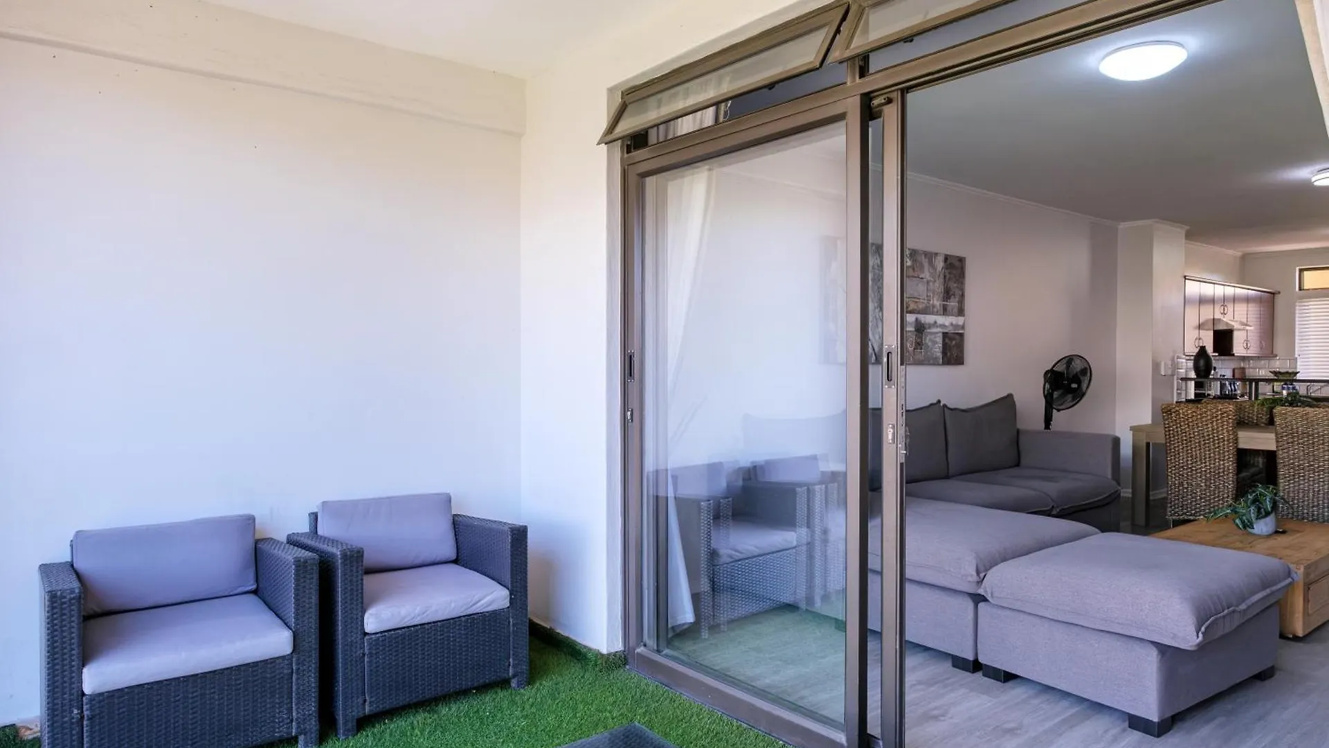 Apartment Belina - Island Club Canal Front Cape Town South Africa