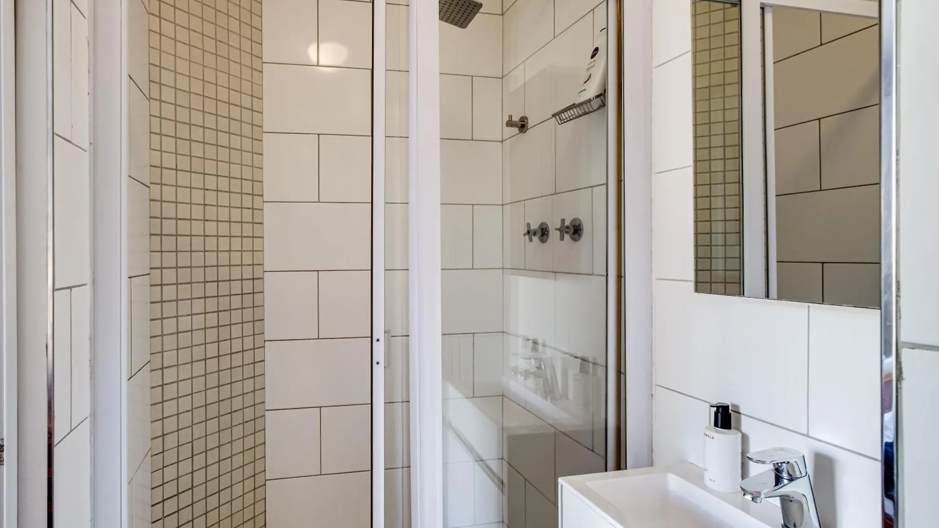 Apartment Belina - Island Club Canal Front Cape Town South Africa